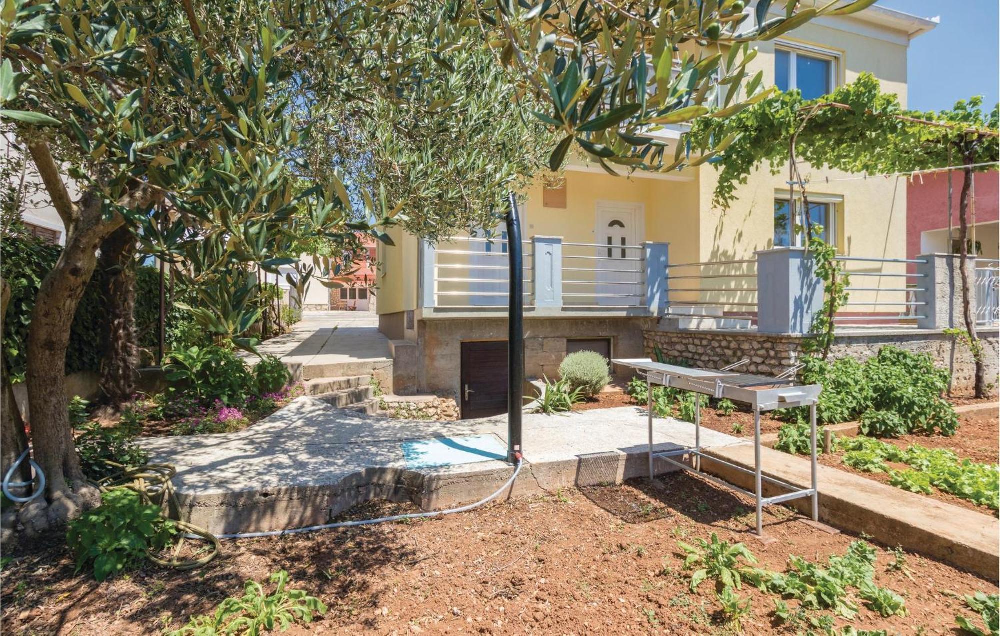 Stunning Home In Zadar With Kitchen Eksteriør bilde